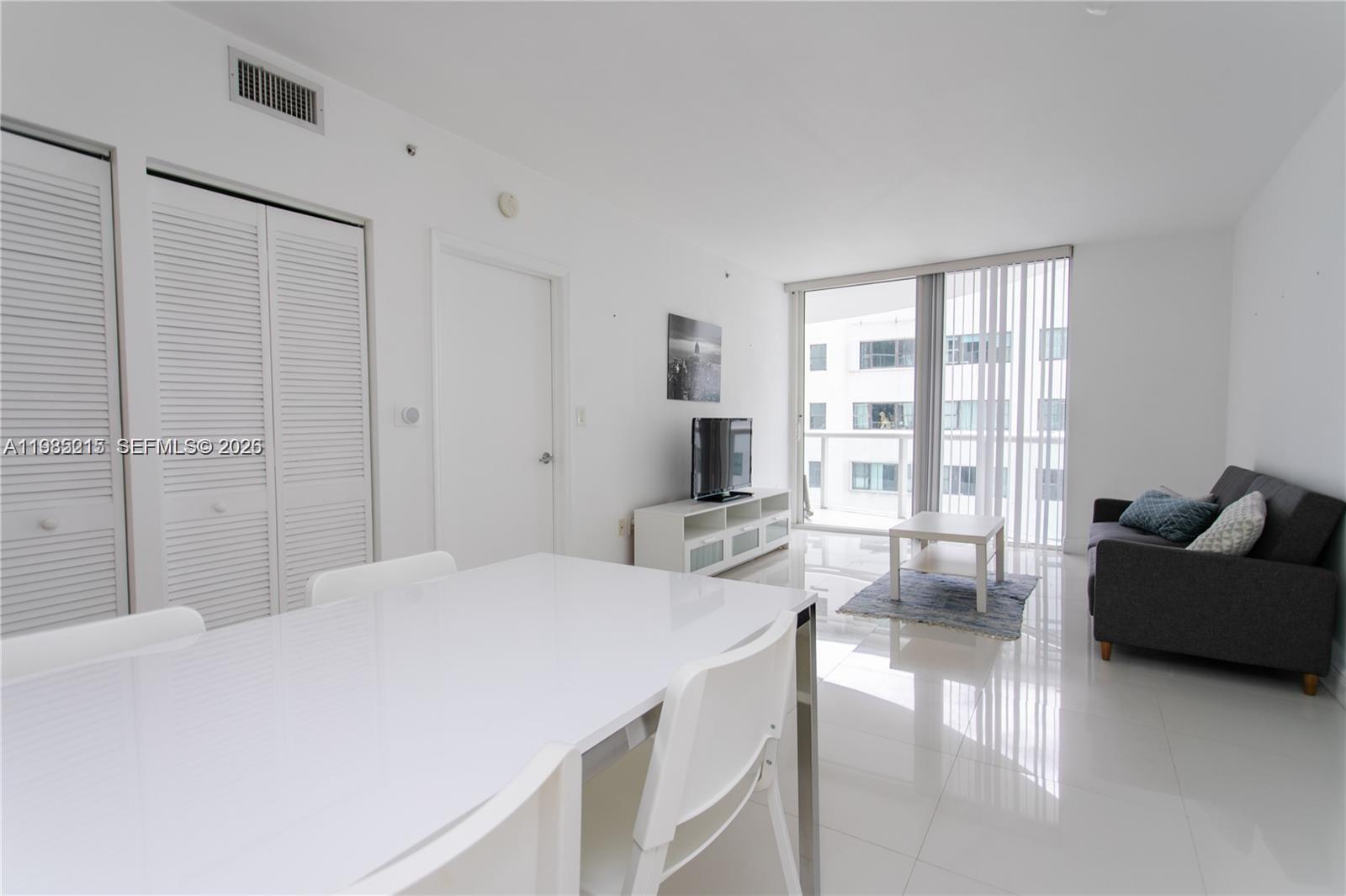 6365 Collins Ave #806, Miami Beach FL 33141