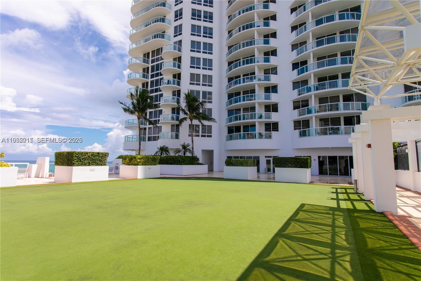 6365 Collins Ave #806, Miami Beach FL 33141