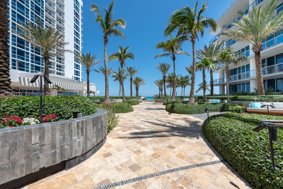 6799 Collins Ave #906, Miami Beach FL 33141
