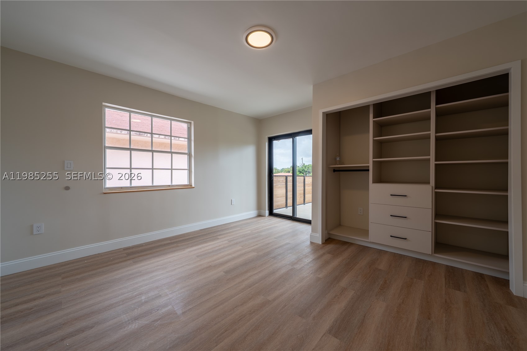 370 Flagami Blvd, Miami FL 33144