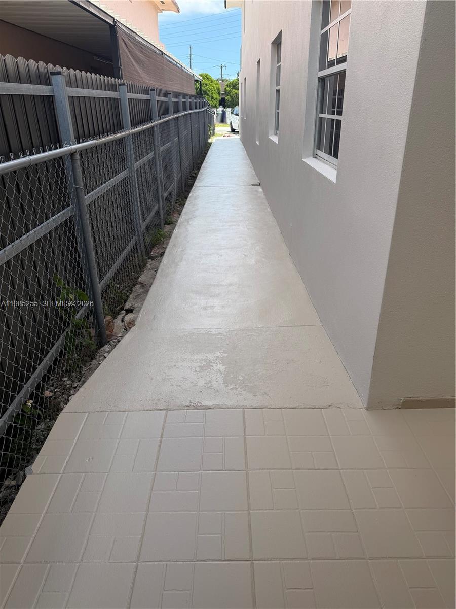 370 Flagami Blvd, Miami FL 33144