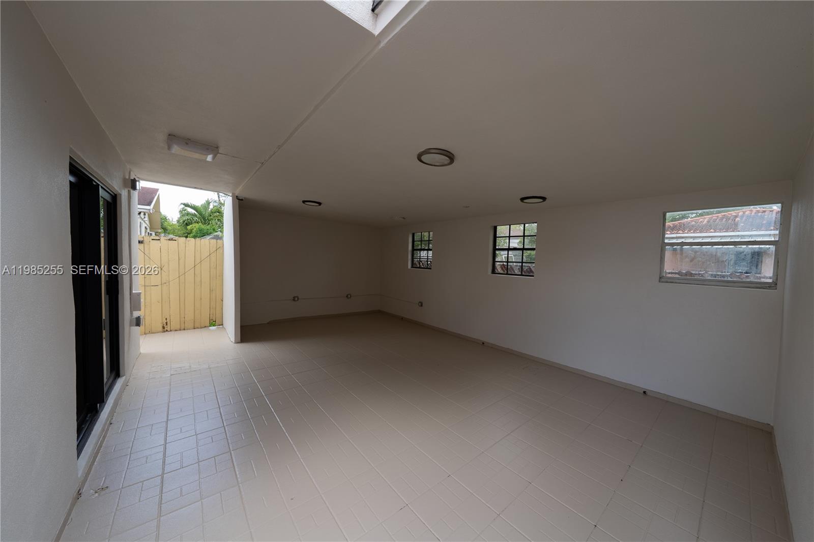 370 Flagami Blvd, Miami FL 33144
