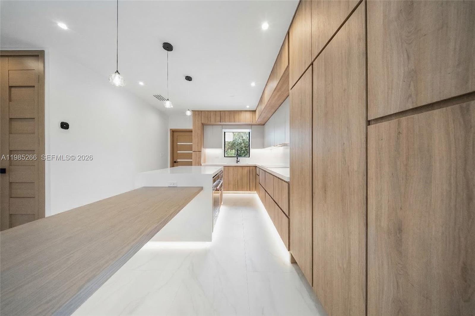4241 Red Rd, Coral Gables FL 33155