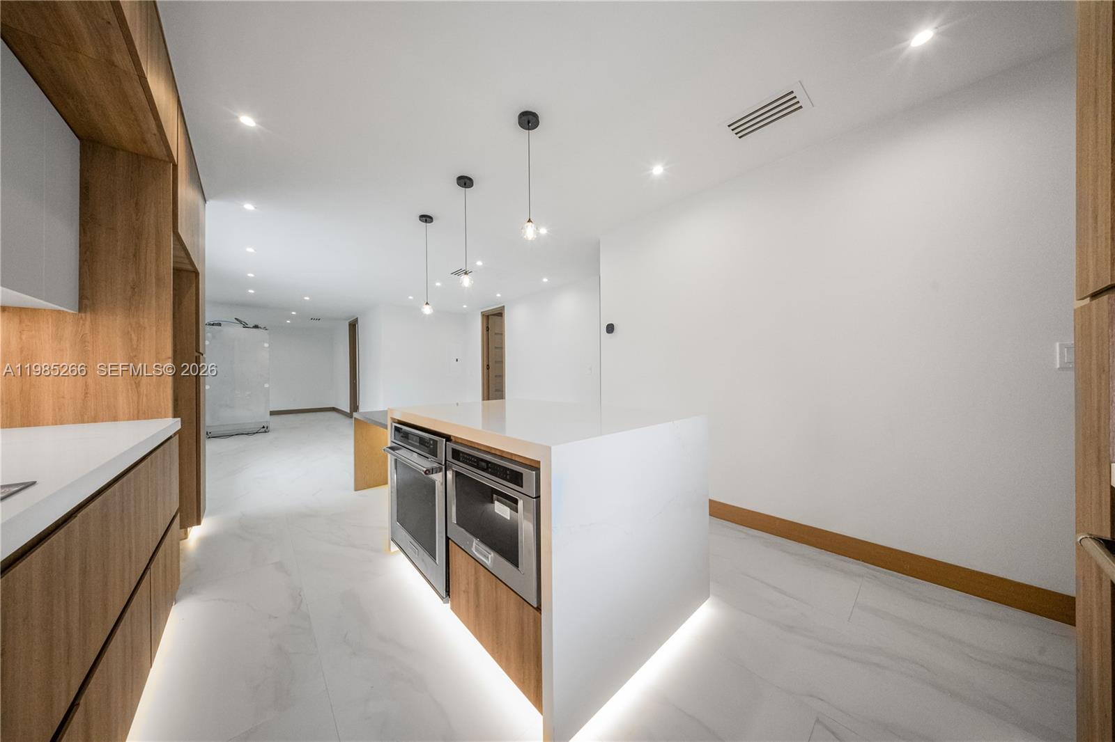 4241 Red Rd, Coral Gables FL 33155