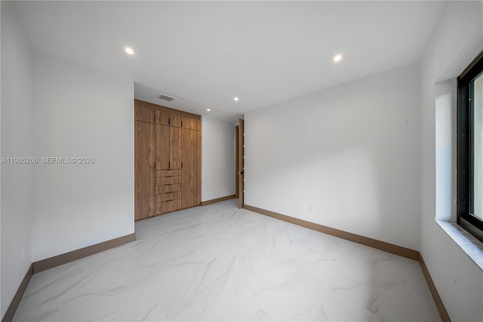 4241 Red Rd, Coral Gables FL 33155