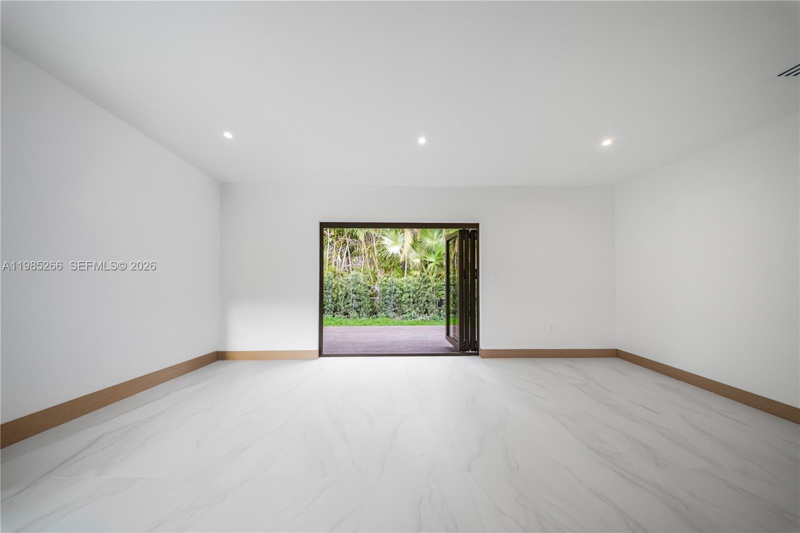 4241 Red Rd, Coral Gables FL 33155