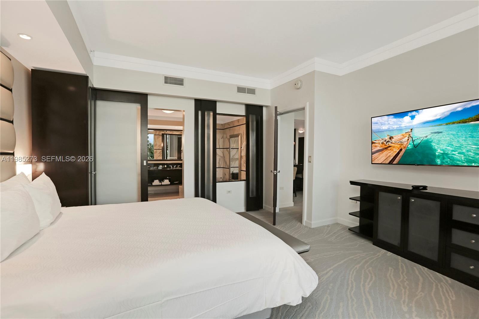 4391 Collins Ave #307, Miami Beach FL 33140