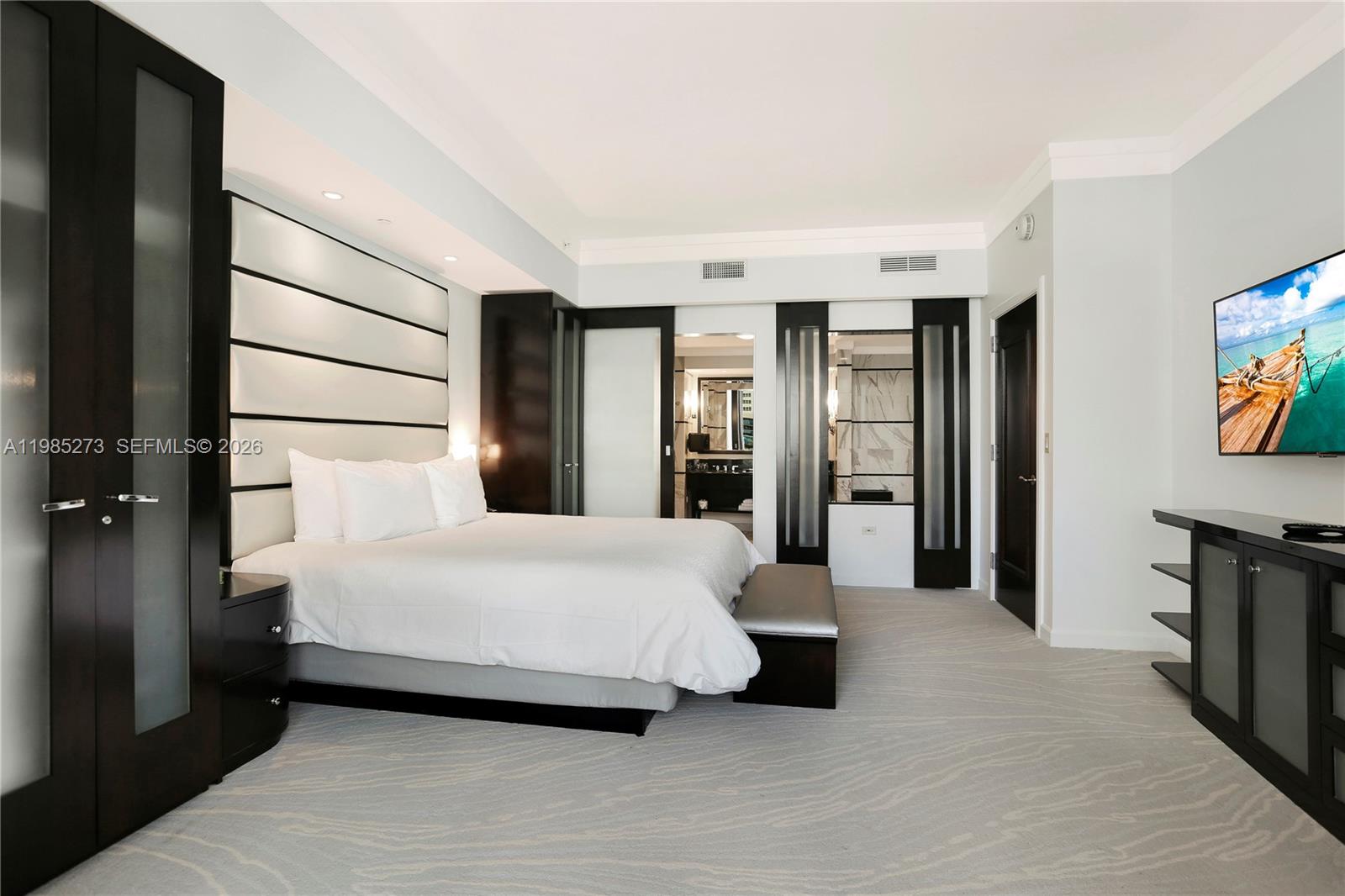 4391 Collins Ave #307, Miami Beach FL 33140