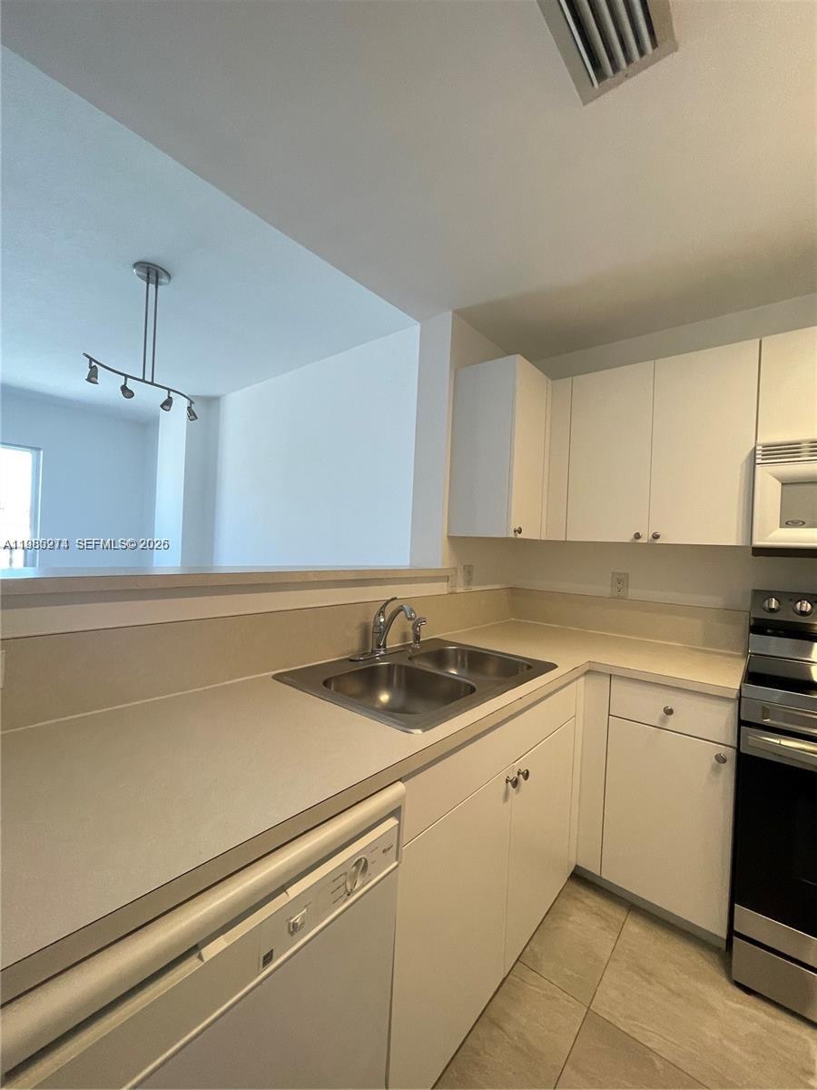 10 Aragon Ave #1412, Coral Gables FL 33134