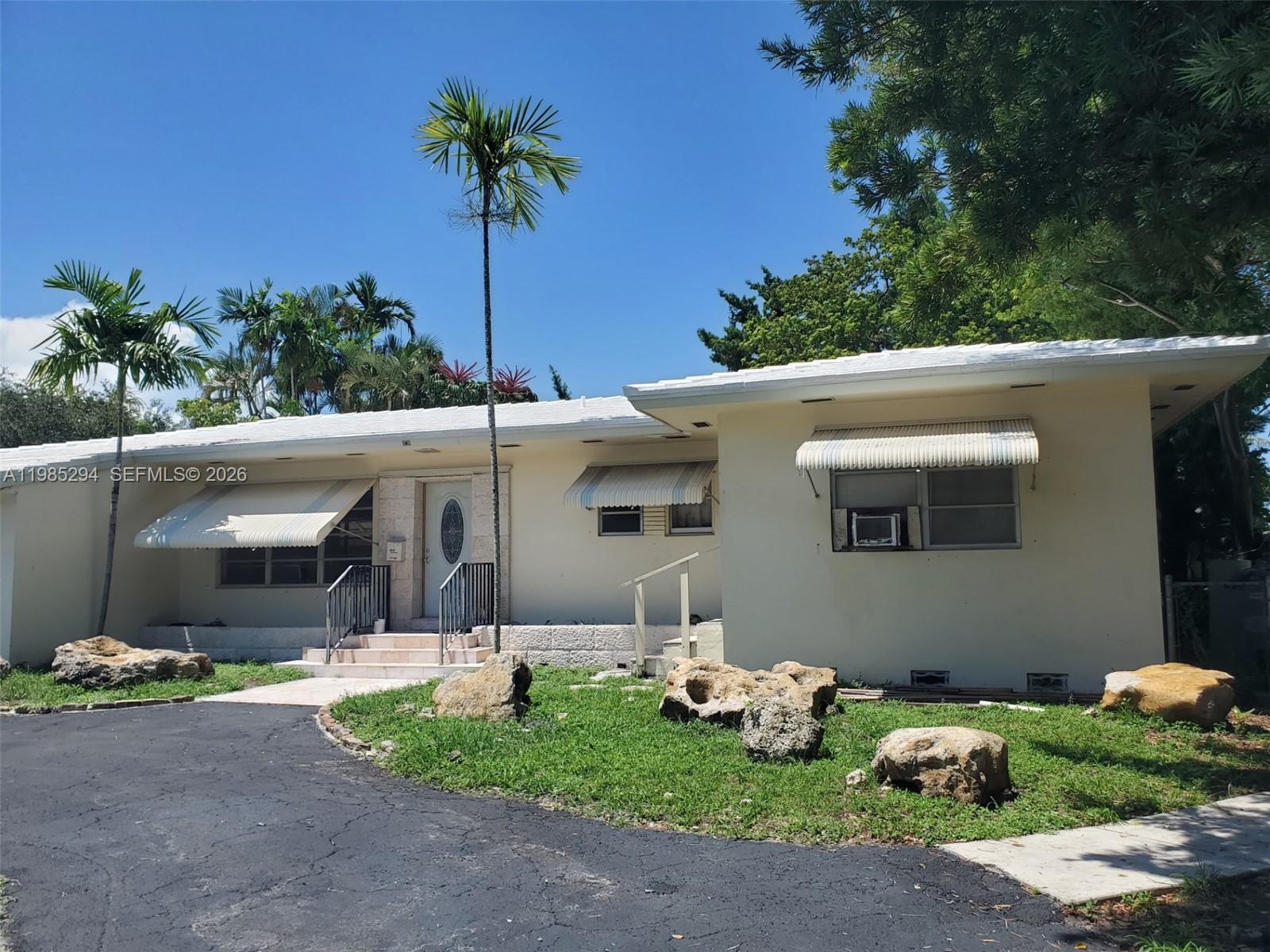 Miami FL 33162 - A11985294
