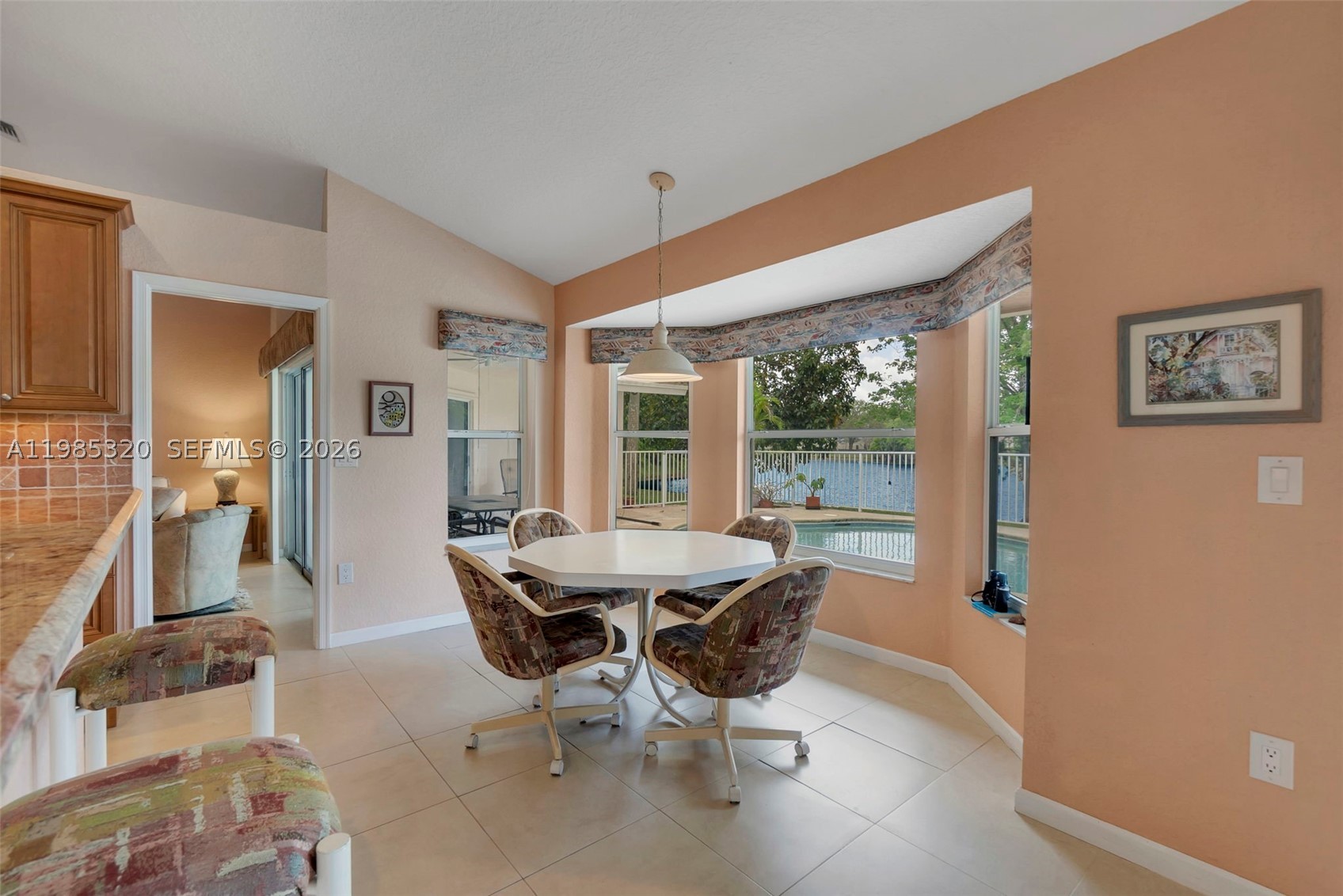 4927 NW 67th Ave, Lauderhill FL 33319
