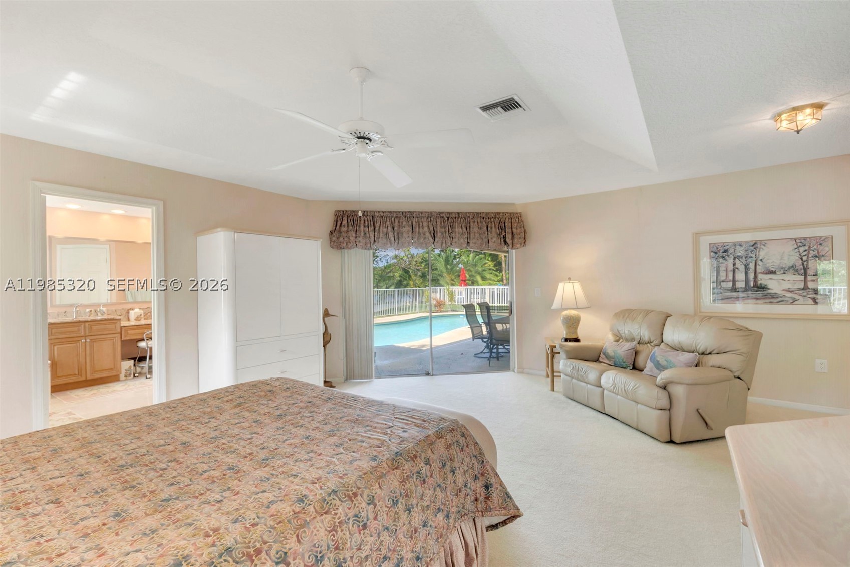 4927 NW 67th Ave, Lauderhill FL 33319