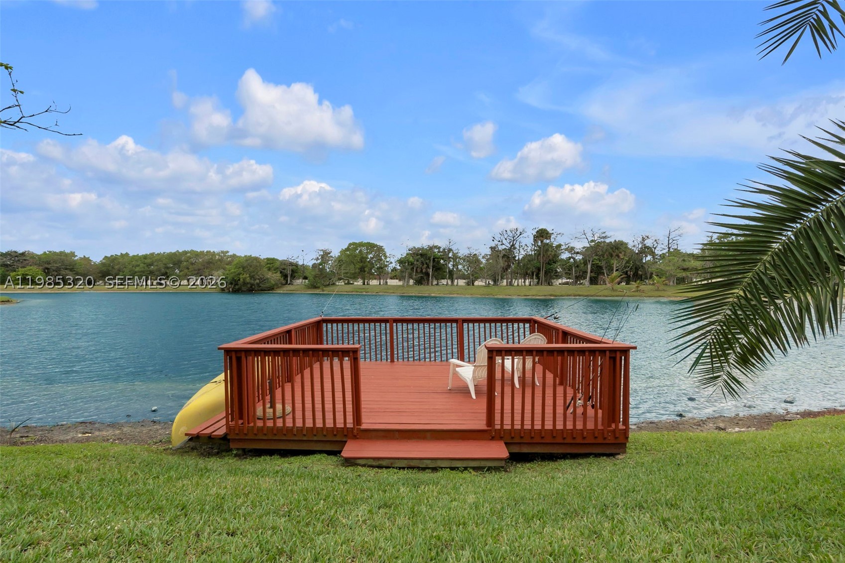 4927 NW 67th Ave, Lauderhill FL 33319