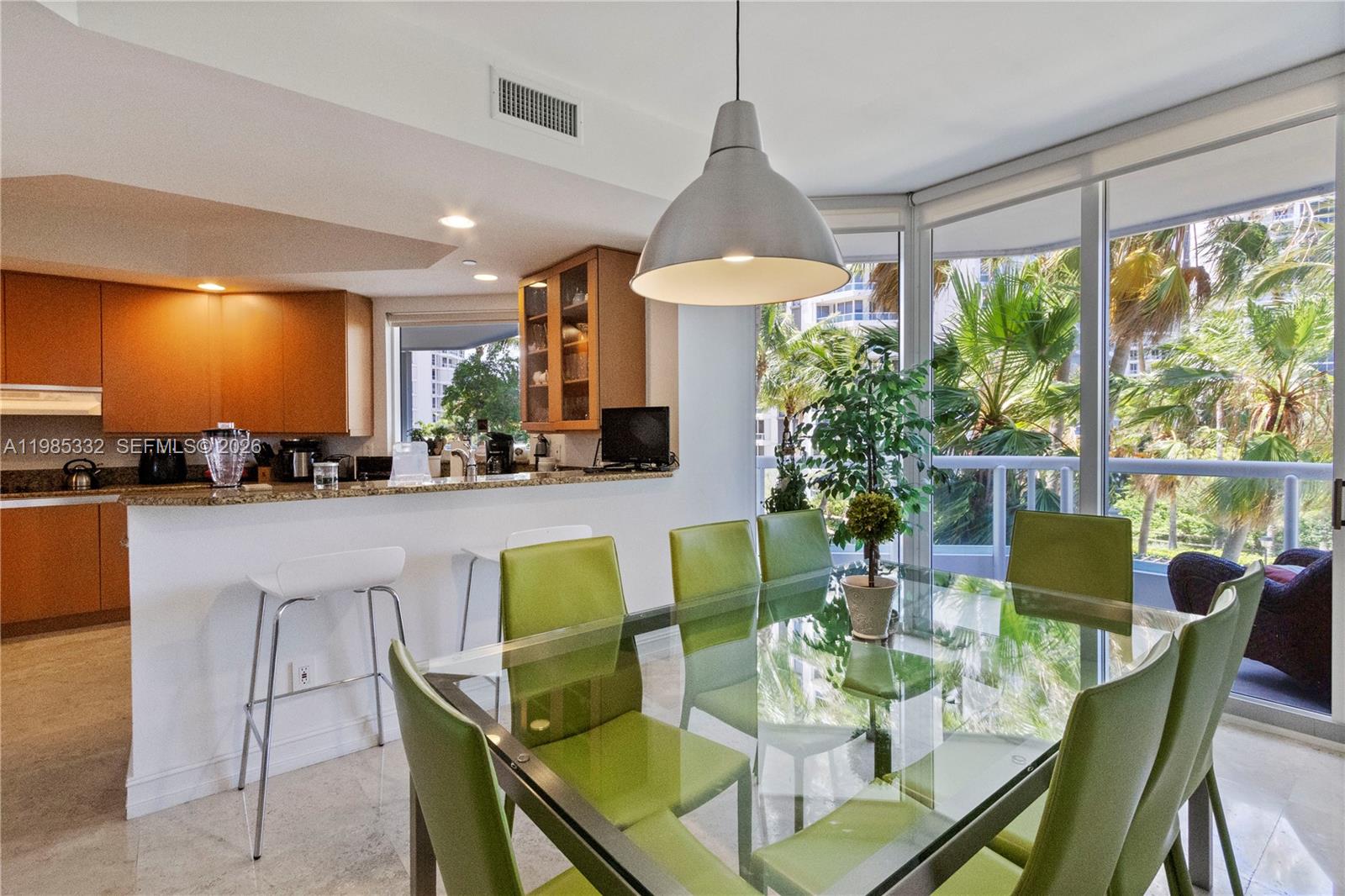 21050 Point Pl #604, Aventura FL 33180