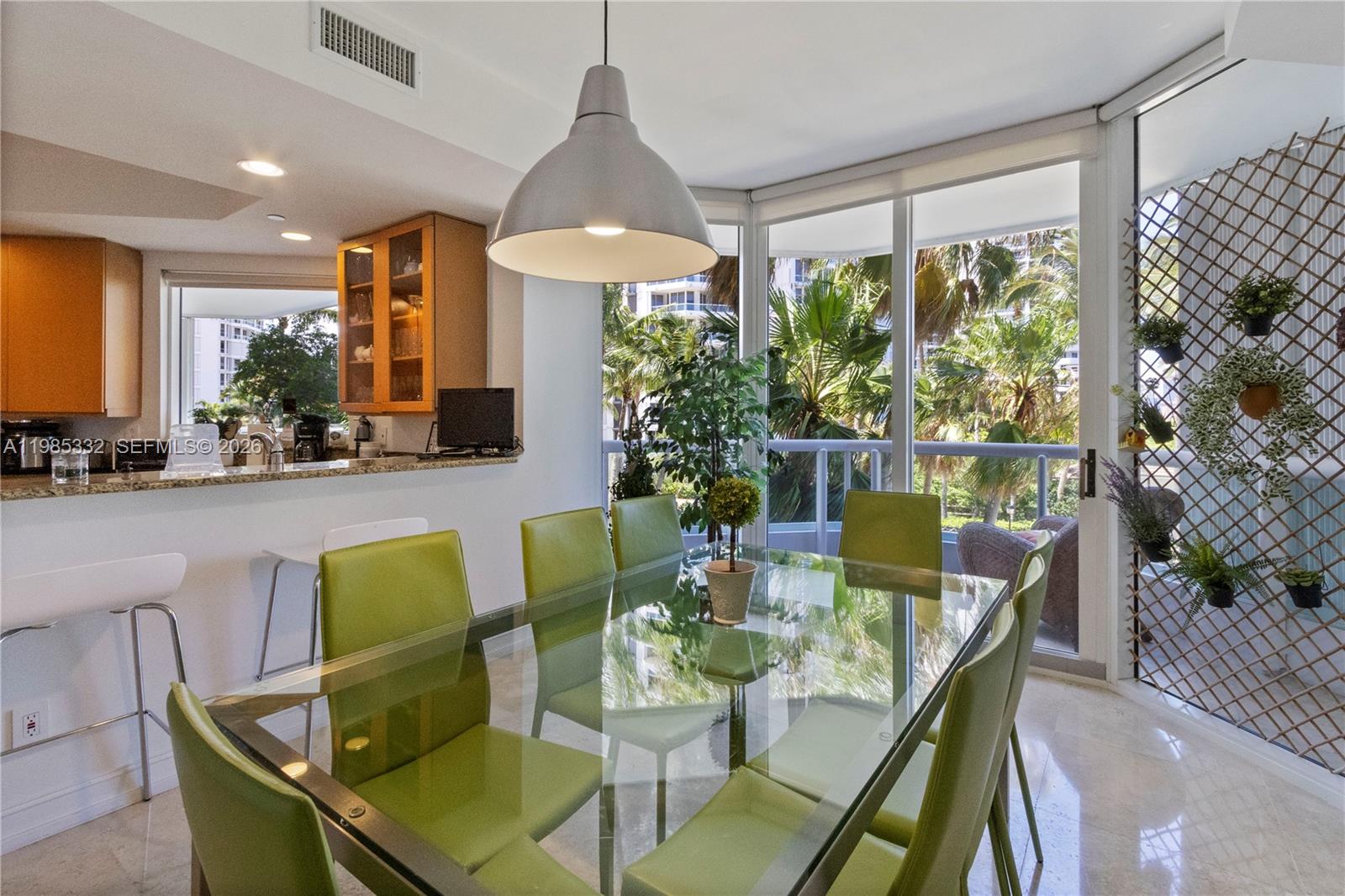 21050 Point Pl #604, Aventura FL 33180