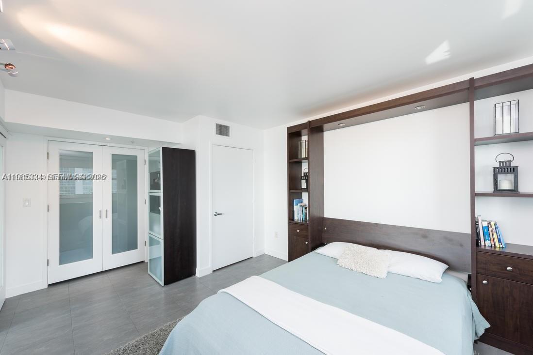 90 Alton Rd #1502, Miami Beach FL 33139