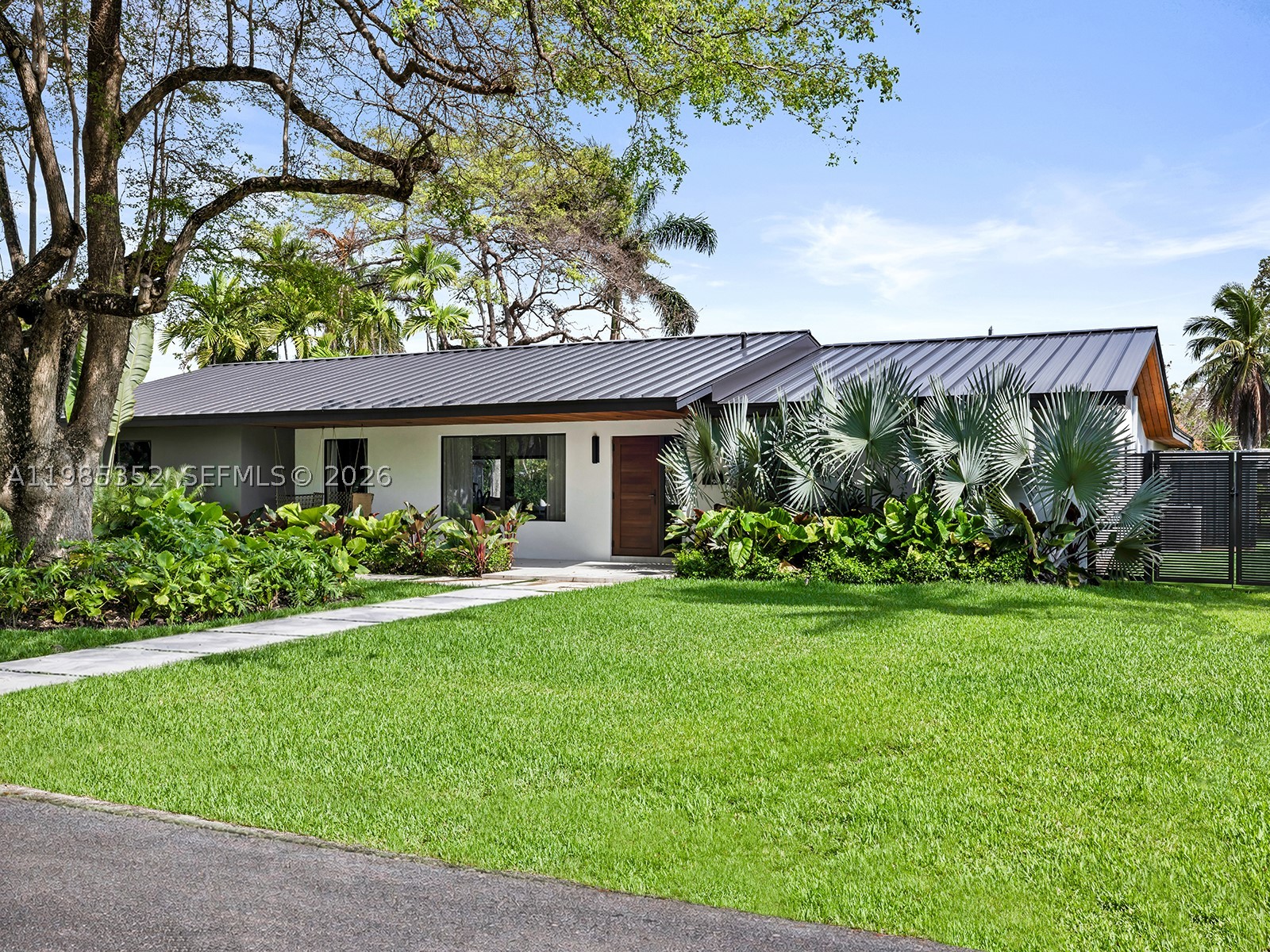 7945 SW 141st Ter, Palmetto Bay FL 33158