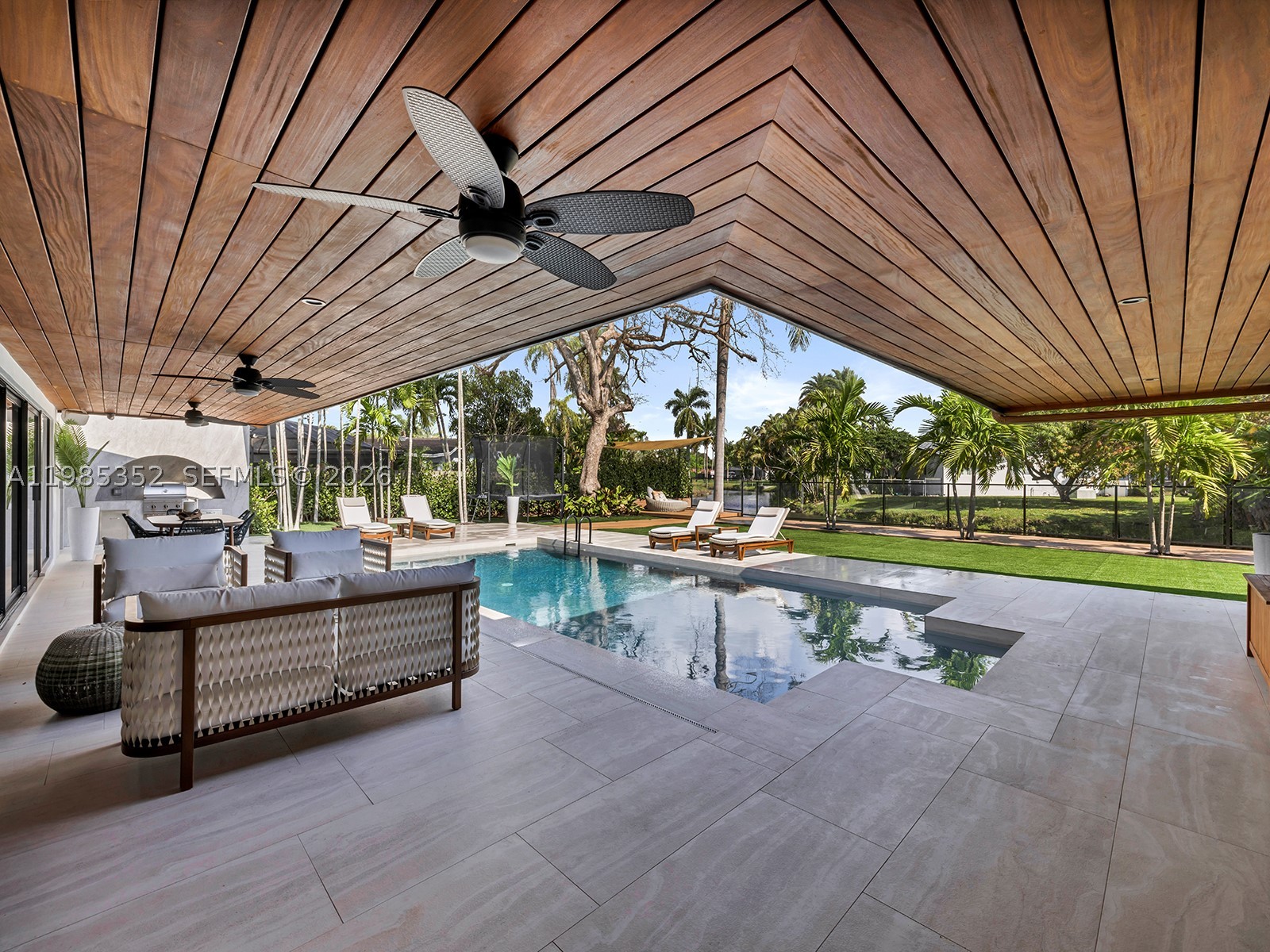 7945 SW 141st Ter, Palmetto Bay FL 33158