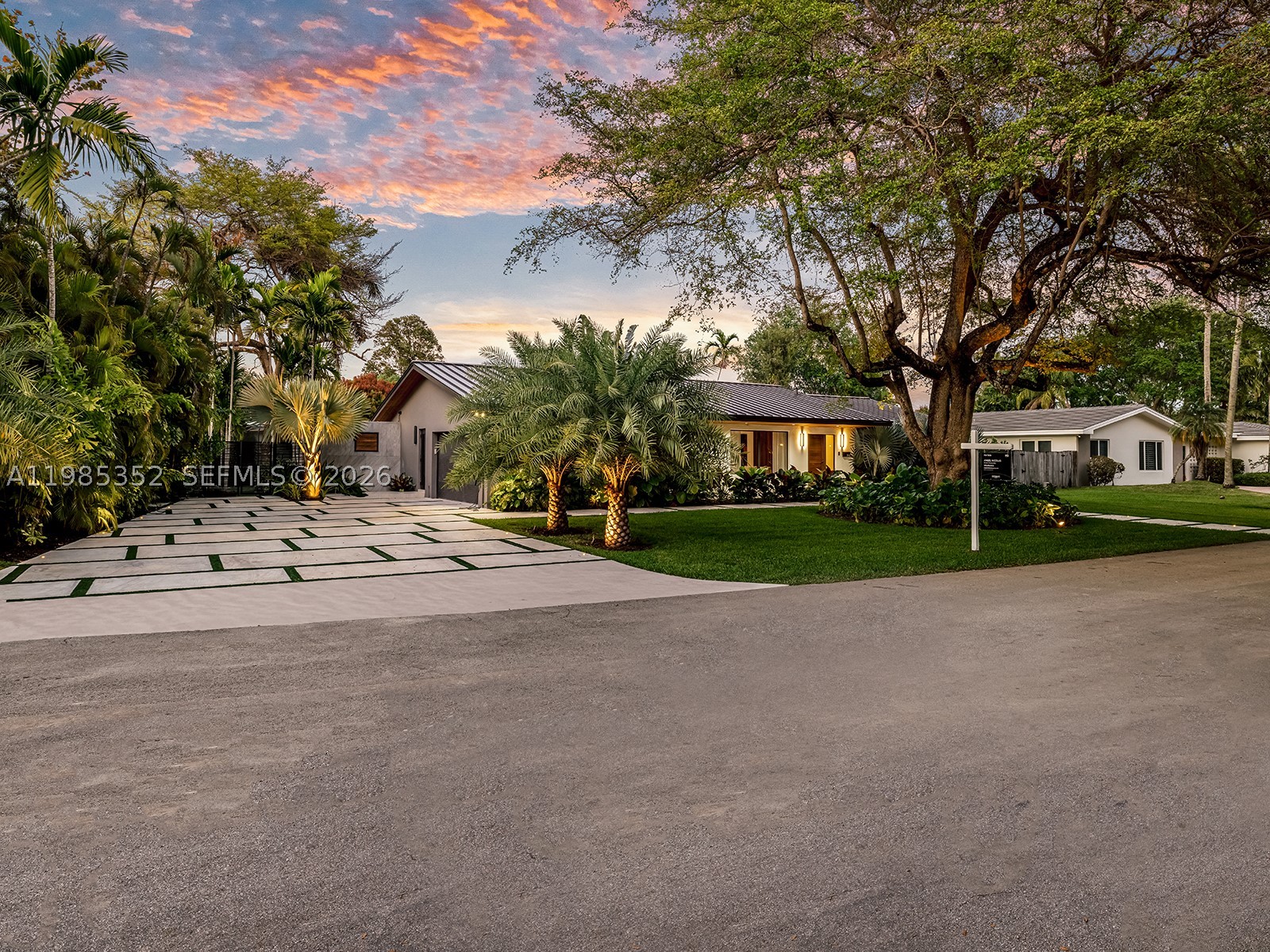 7945 SW 141st Ter, Palmetto Bay FL 33158