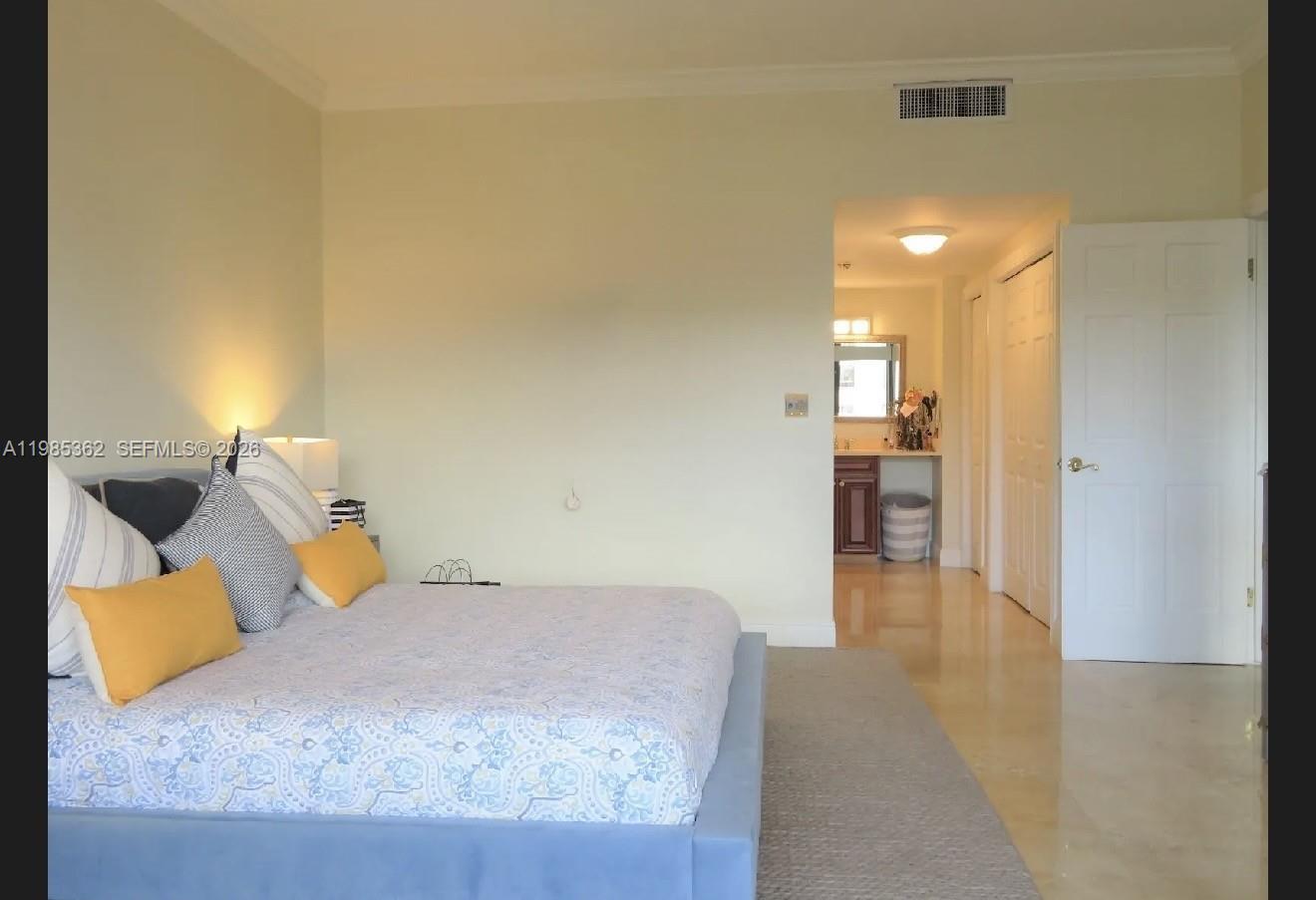 201 Crandon Blvd #1226, Key Biscayne FL 33149
