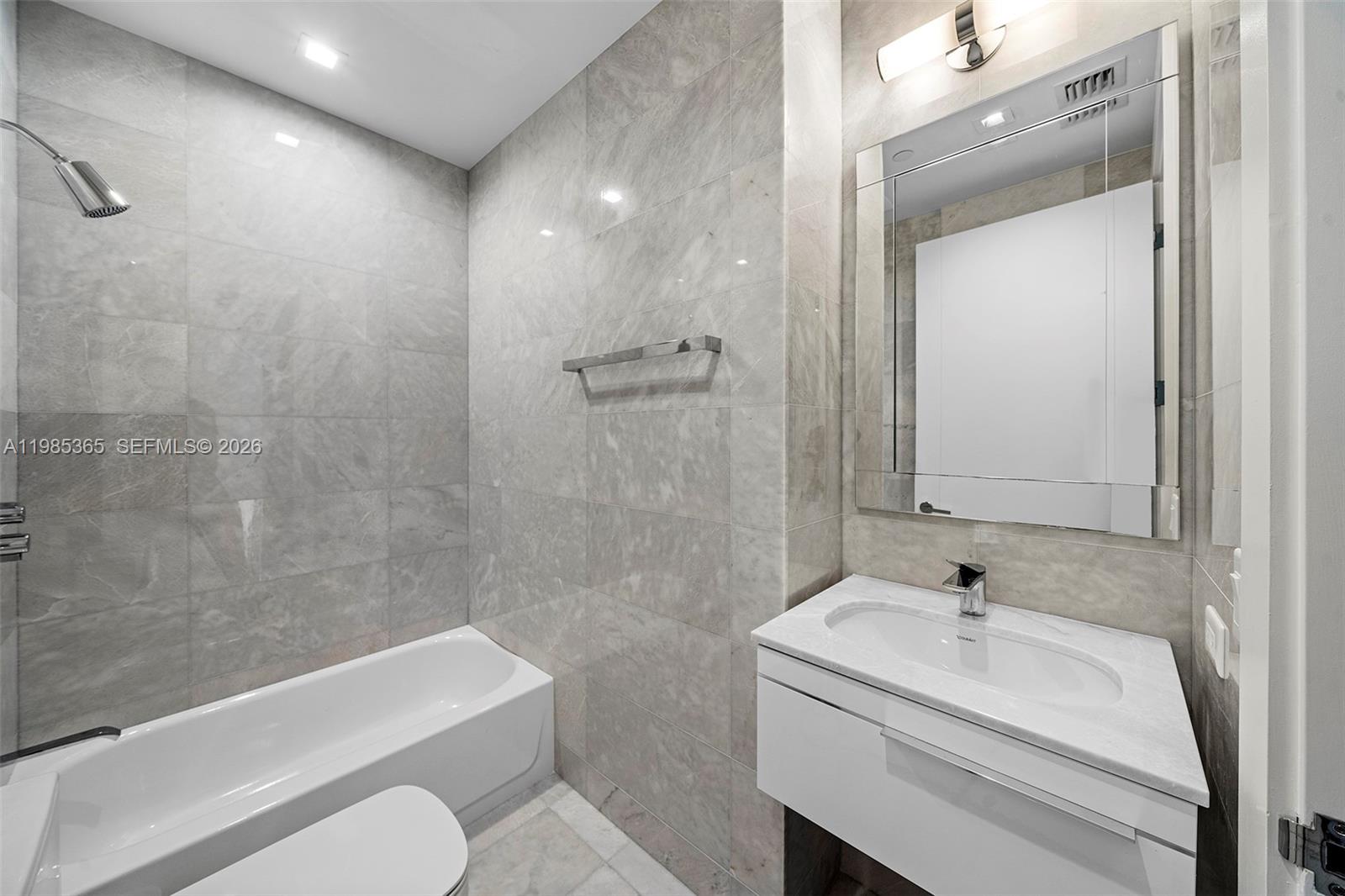18501 Collins Ave #3901, Sunny Isles Beach FL 33160