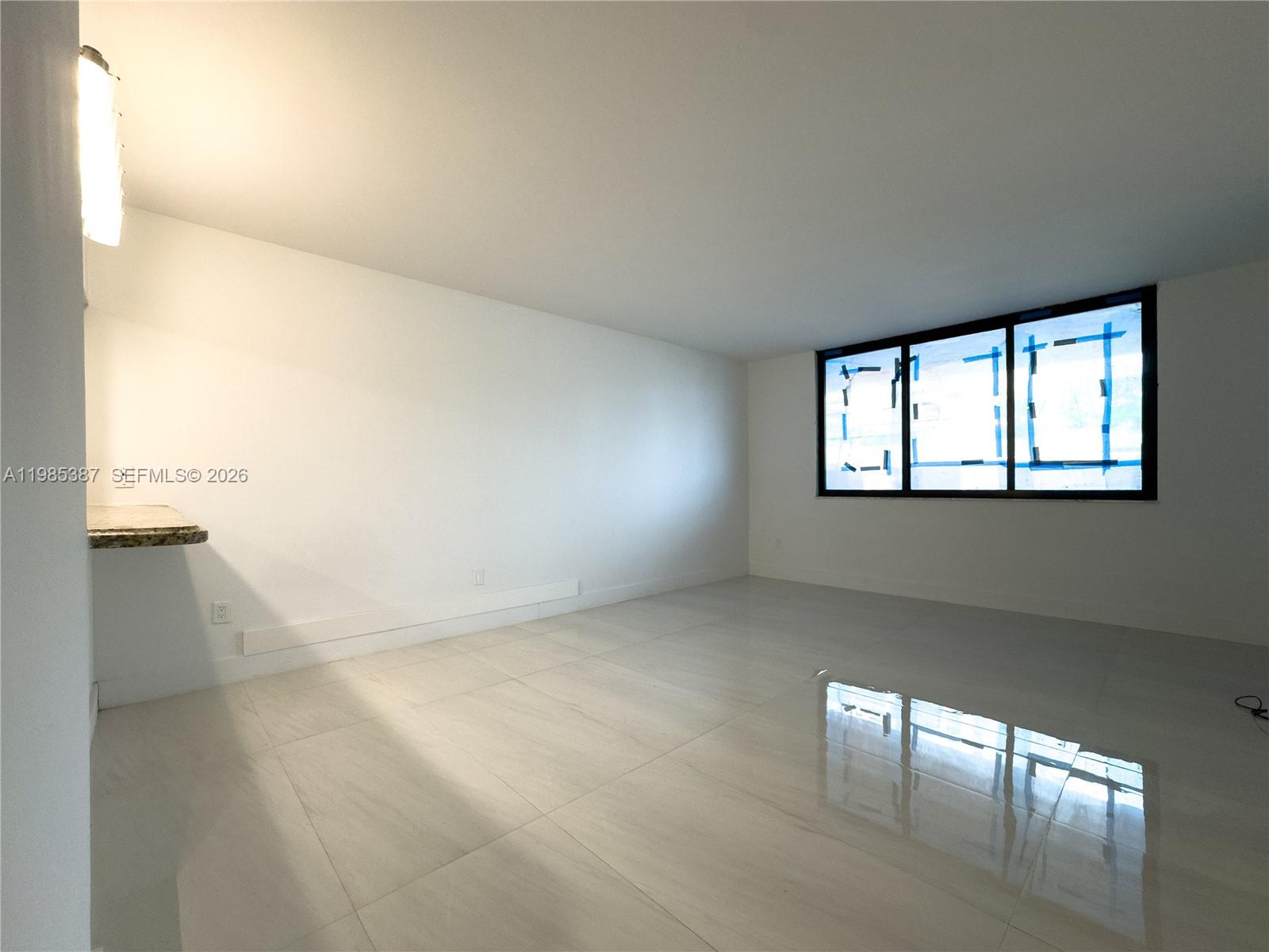 540 Brickell Key Dr #416, Miami FL 33131