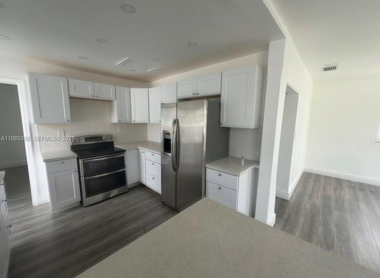1637 NW 31st Ave #., Miami FL 33125