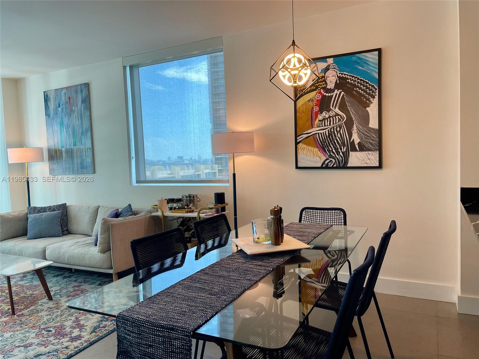 55 SE 6th St #1407, Miami FL 33131