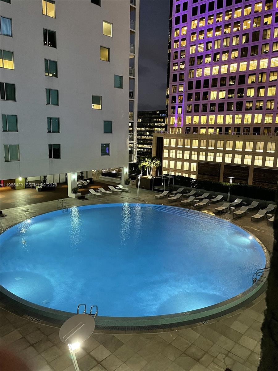 55 SE 6th St #1407, Miami FL 33131