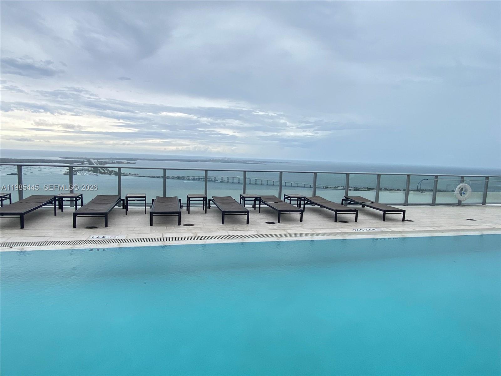 1300 Brickell Bay Dr #1903, Miami FL 33131