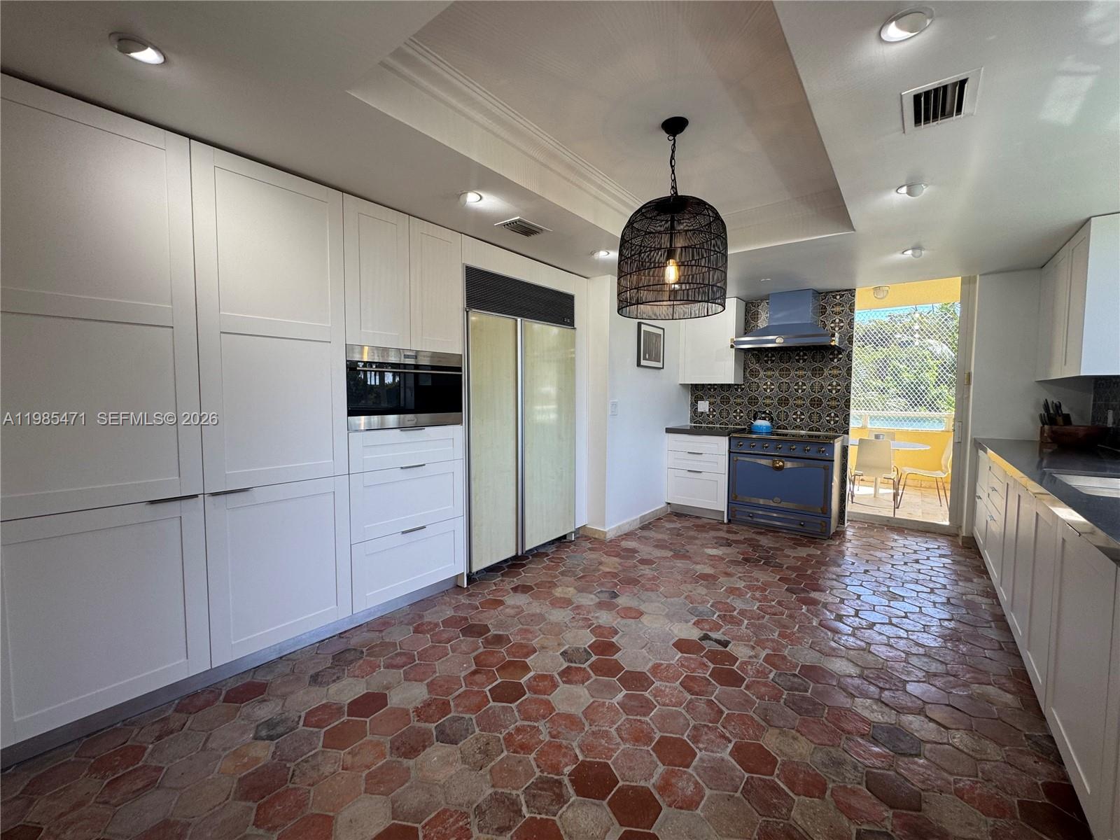 445 Grand Bay Dr #310, Key Biscayne FL 33149