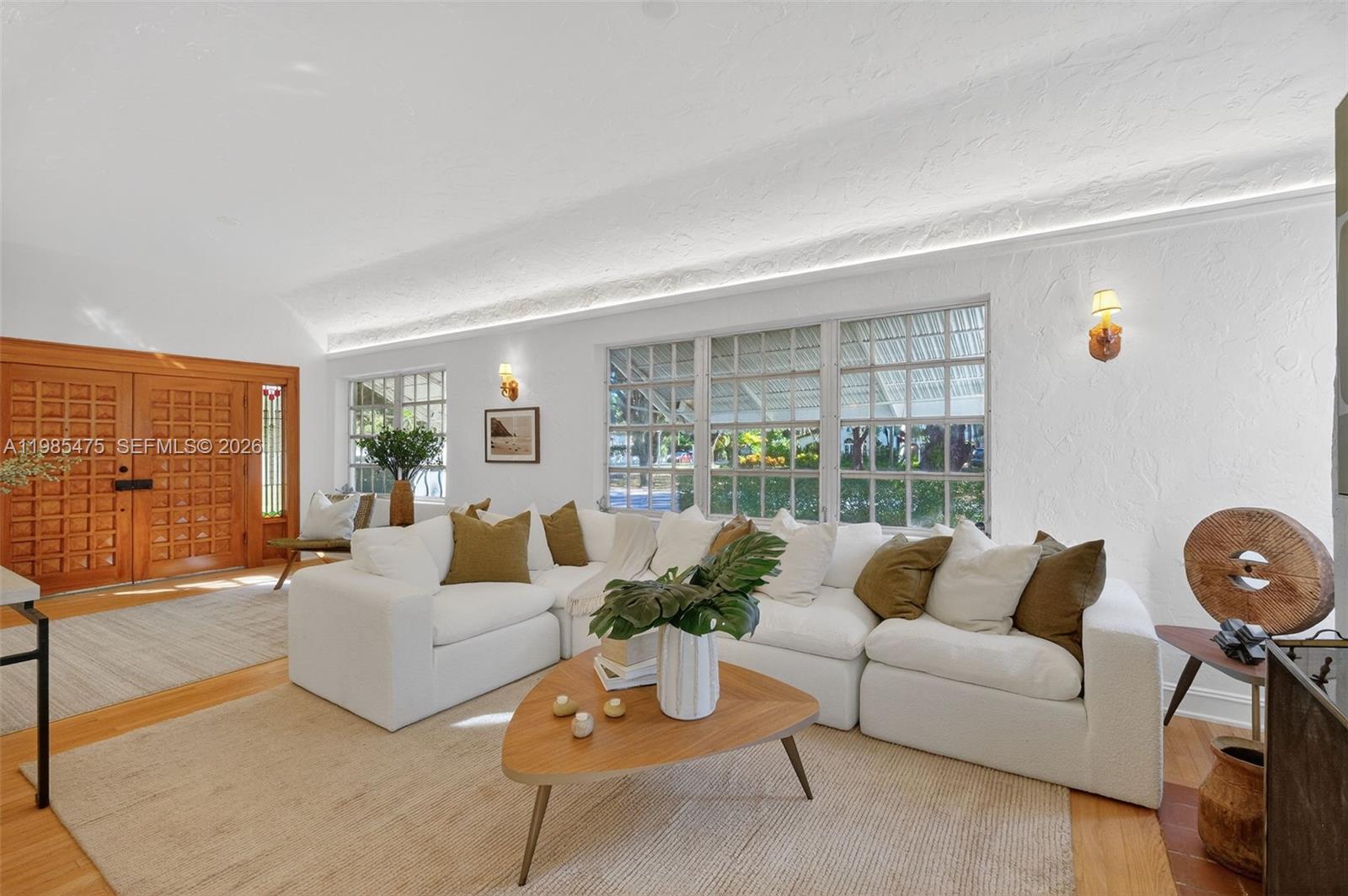 1305 Alhambra Cir, Coral Gables FL 33134