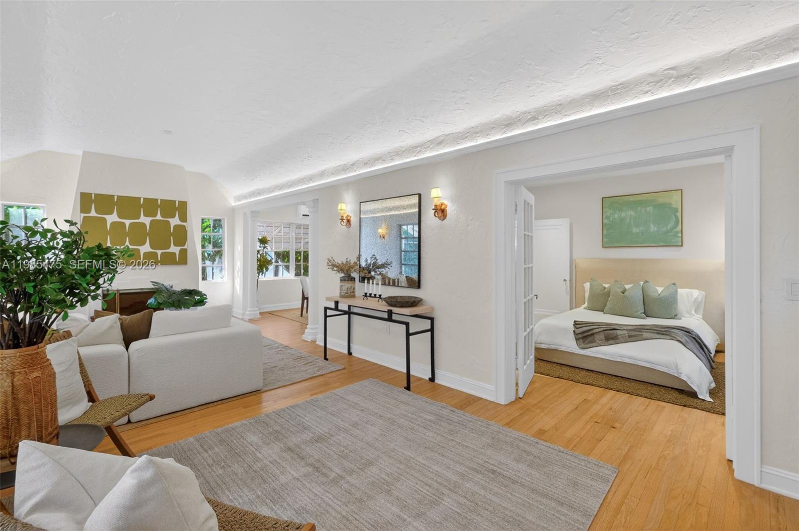 1305 Alhambra Cir, Coral Gables FL 33134