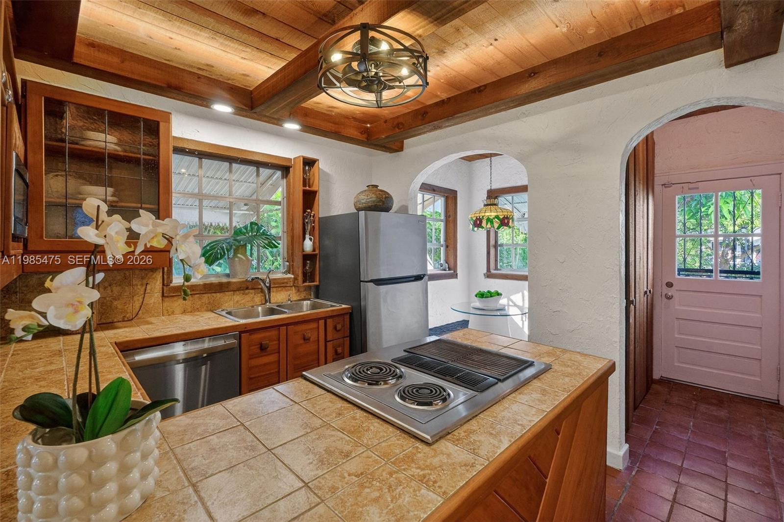 1305 Alhambra Cir, Coral Gables FL 33134