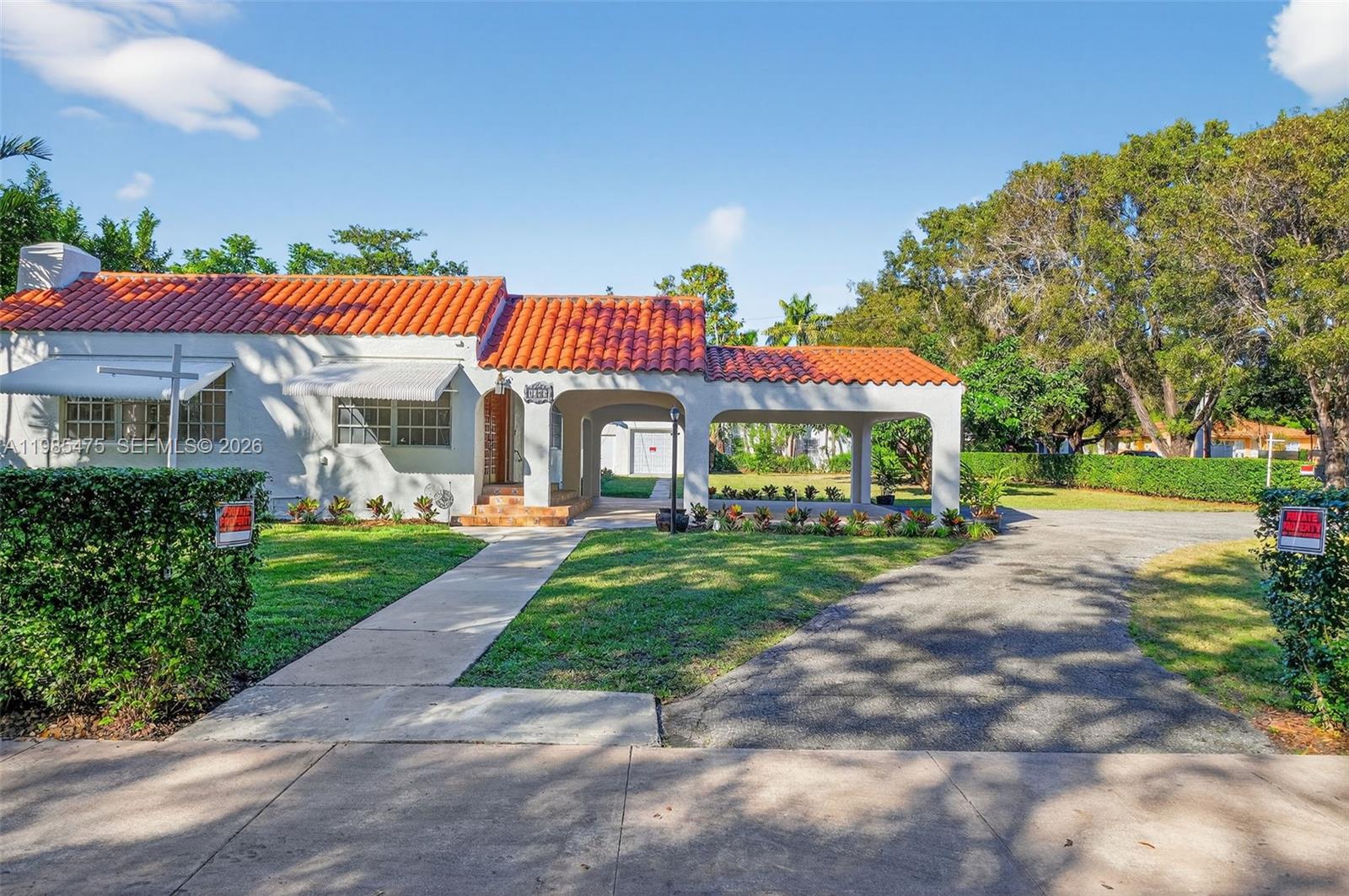1305 Alhambra Cir, Coral Gables FL 33134