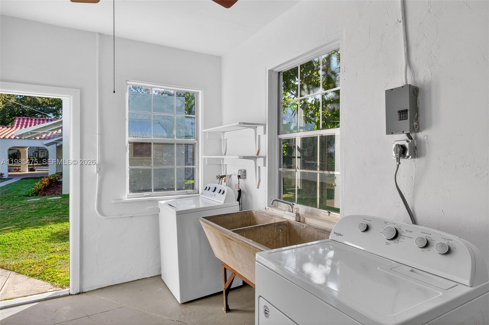 1305 Alhambra Cir, Coral Gables FL 33134