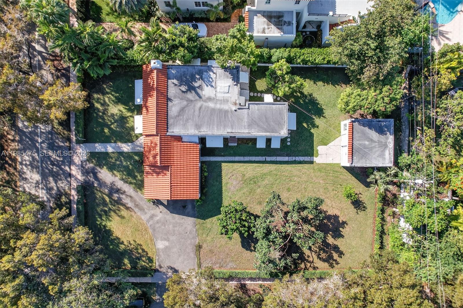 1305 Alhambra Cir, Coral Gables FL 33134