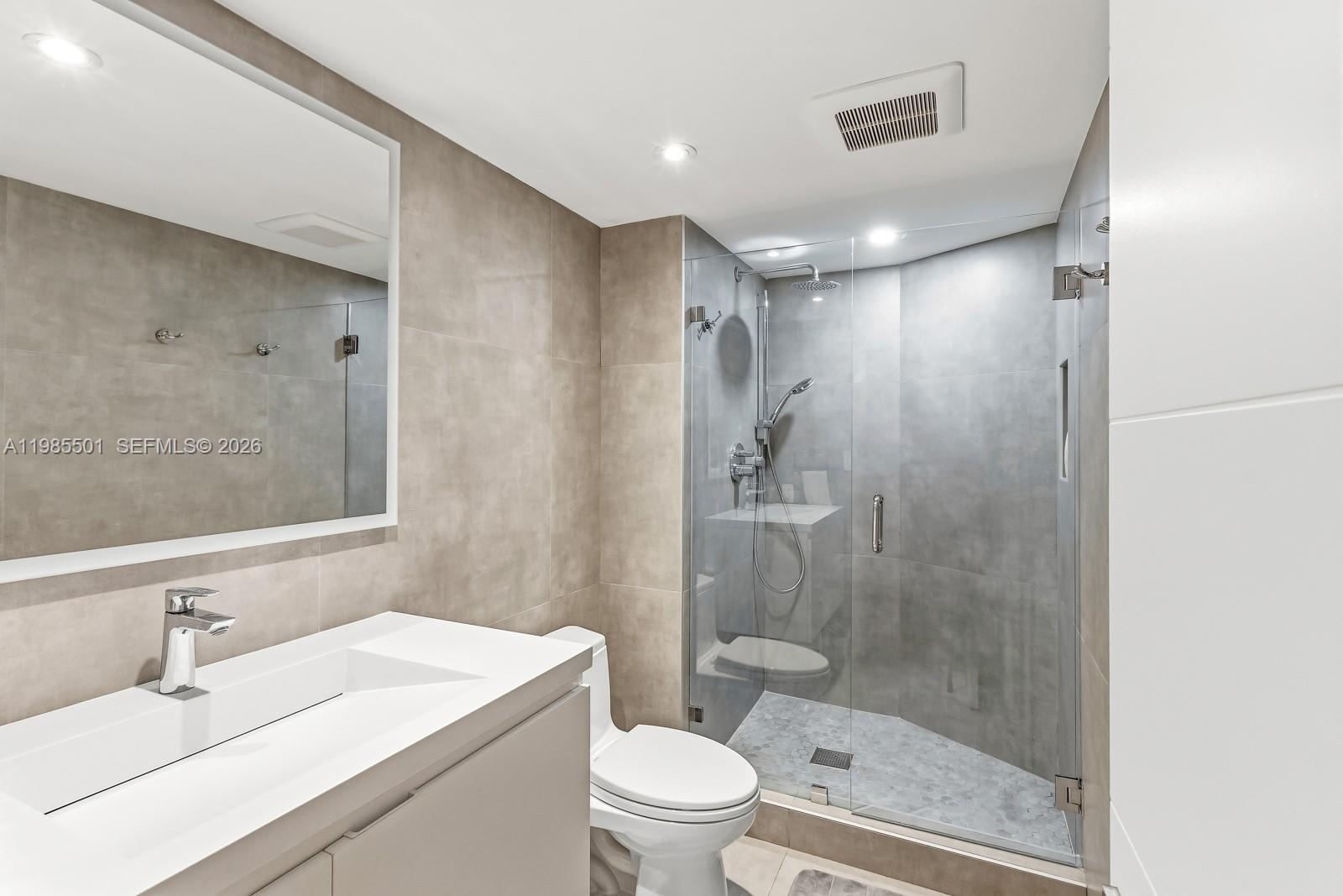 1111 Crandon Blvd #A405, Key Biscayne FL 33149