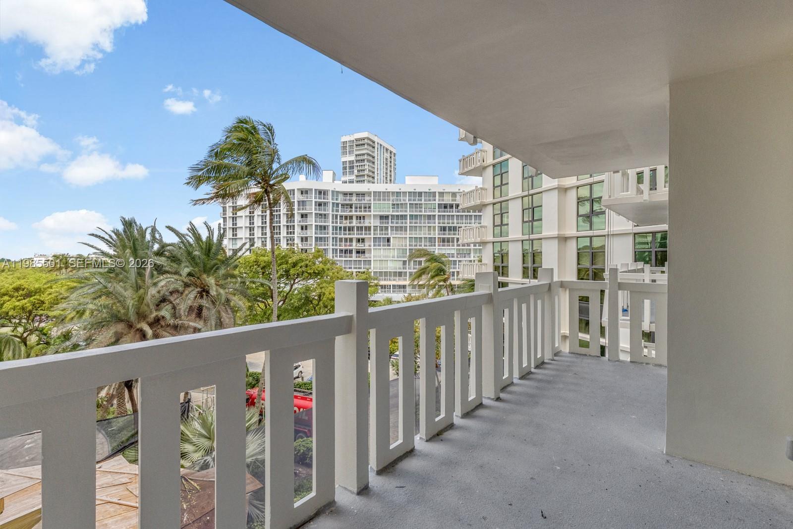 1111 Crandon Blvd #A405, Key Biscayne FL 33149