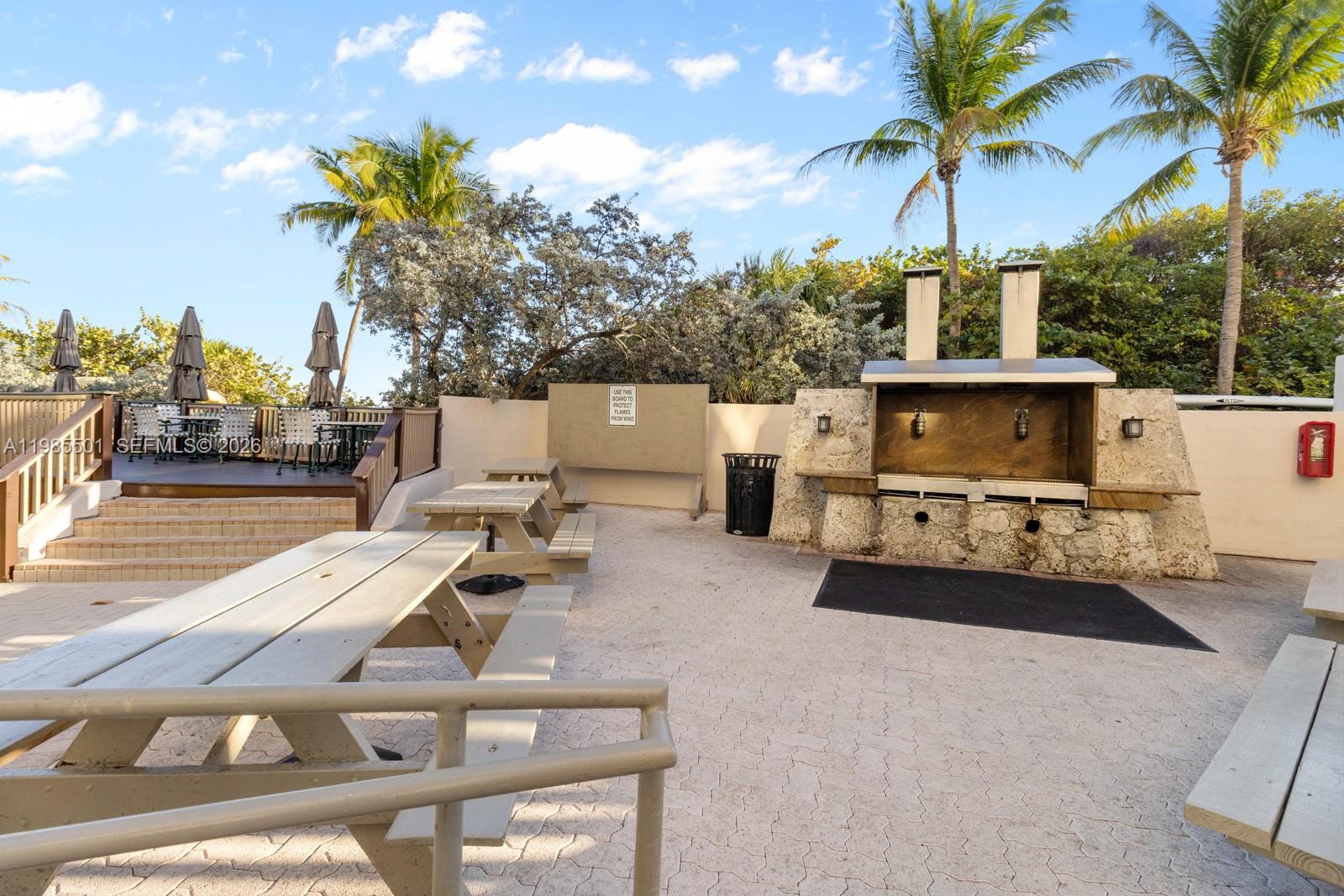 1111 Crandon Blvd #A405, Key Biscayne FL 33149