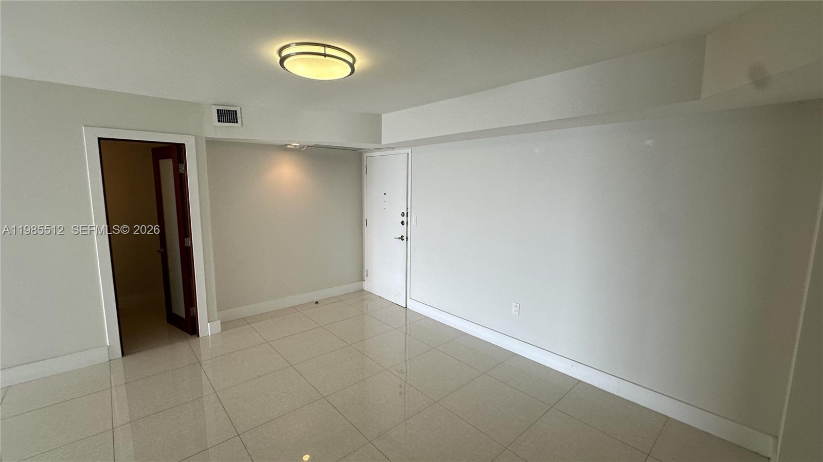 2333 Brickell Ave #1009, Miami FL 33129