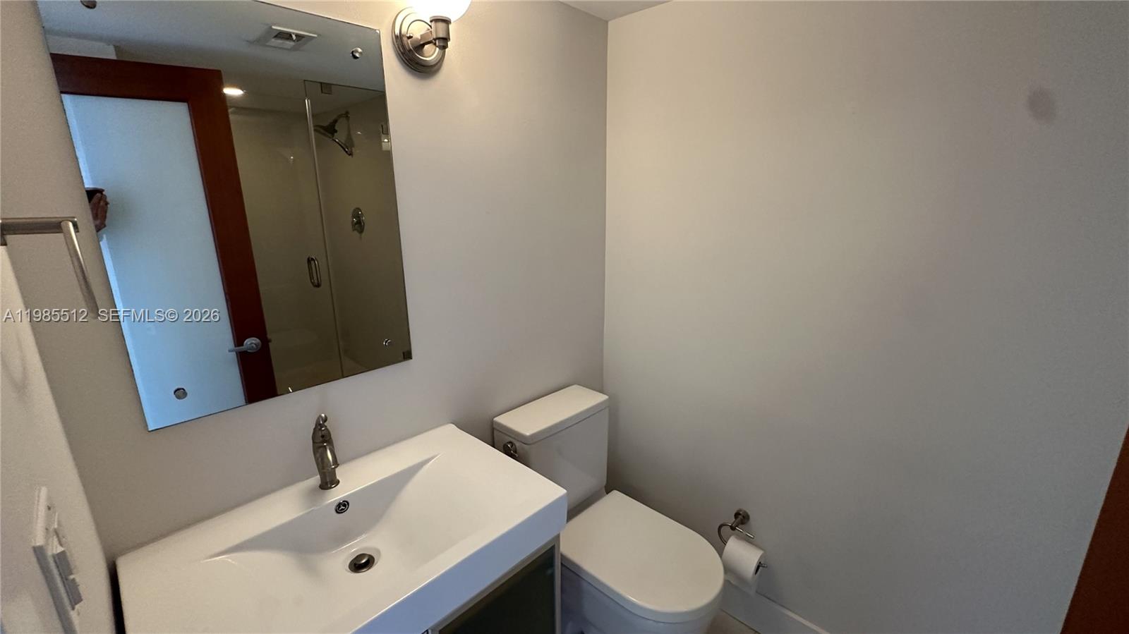 2333 Brickell Ave #1009, Miami FL 33129