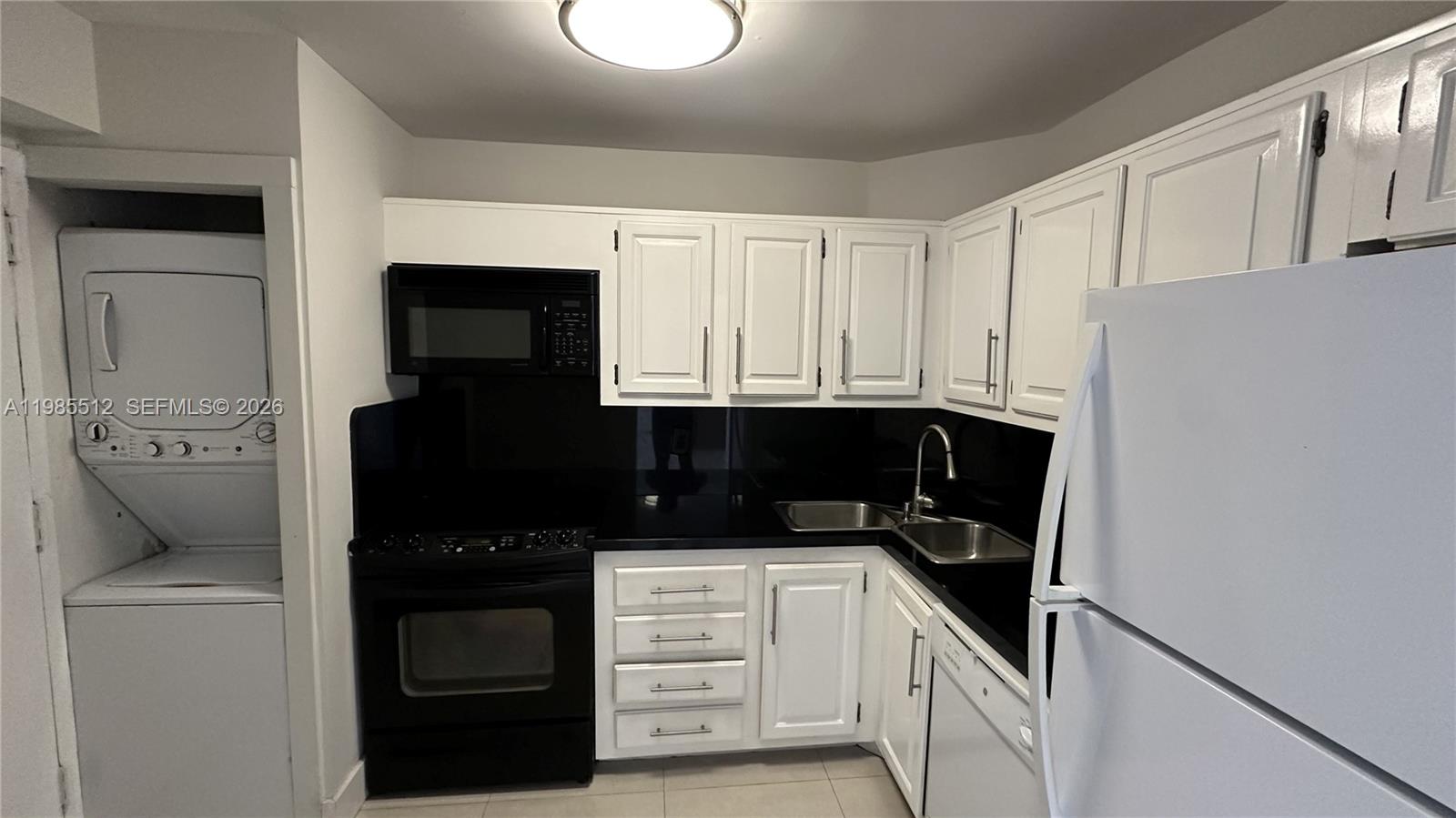 2333 Brickell Ave #1009, Miami FL 33129