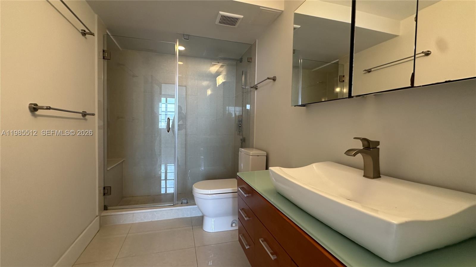 2333 Brickell Ave #1009, Miami FL 33129