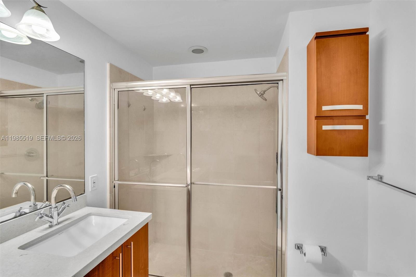 79 SW 12th St #1210, Miami FL 33130