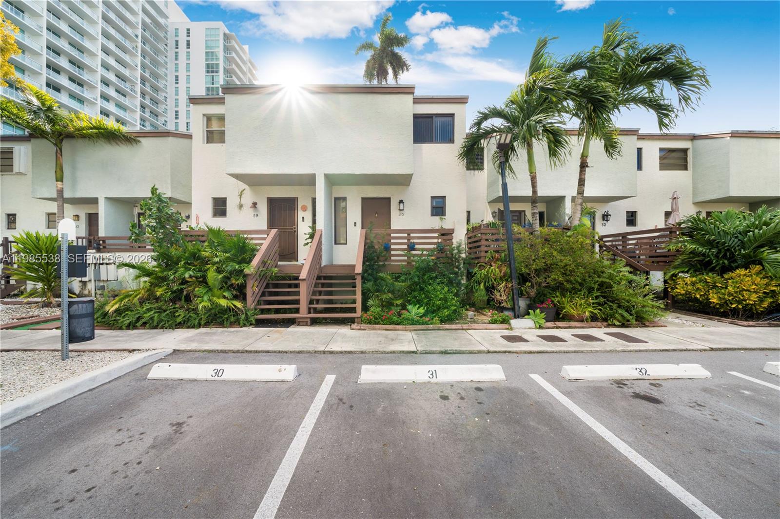1901 NW S River Dr #30C, Miami FL 33125