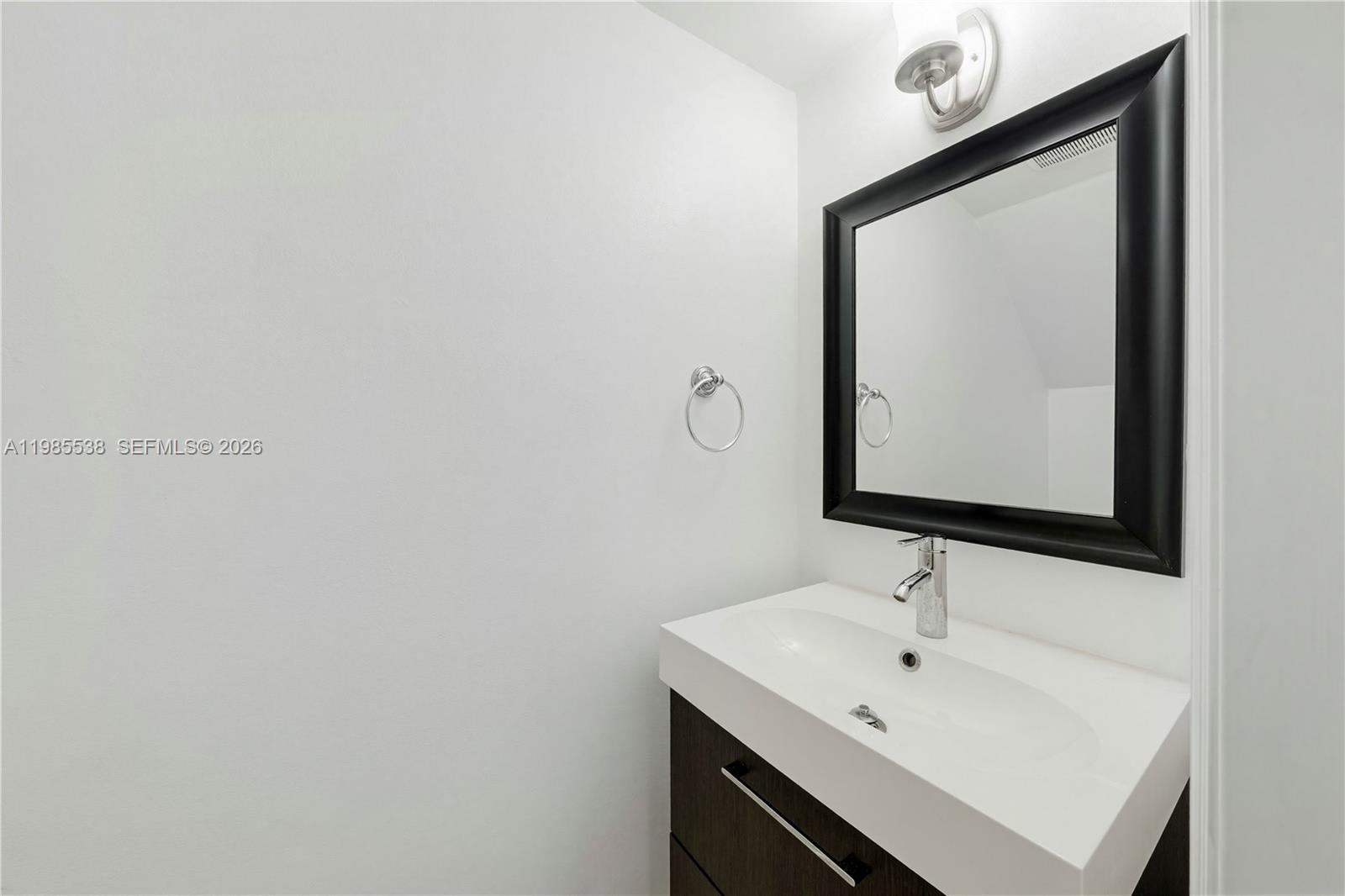 1901 NW S River Dr #30C, Miami FL 33125
