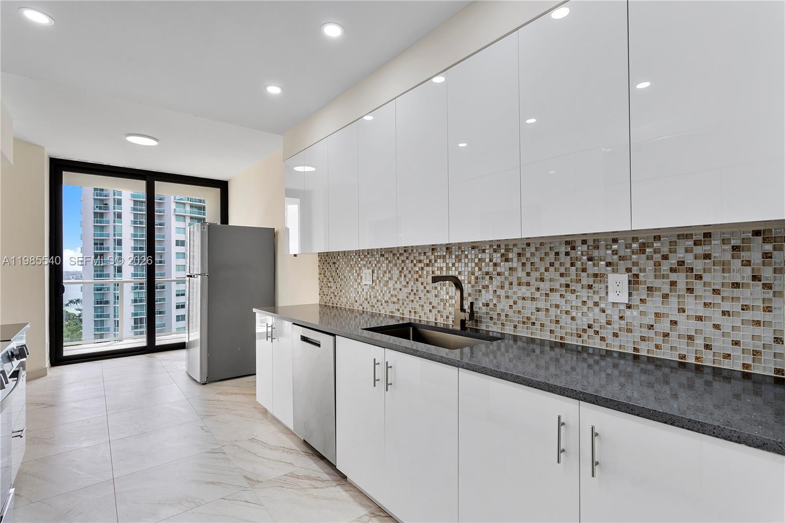 19500 Turnberry Way #15E, Aventura FL 33180