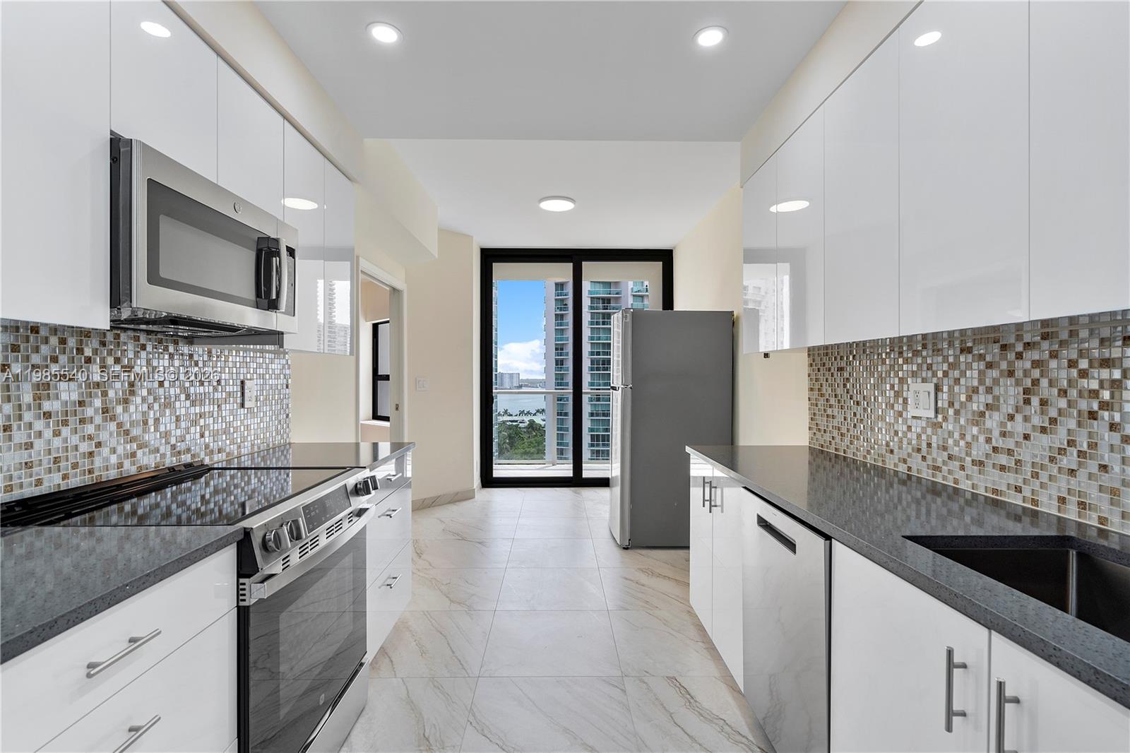 19500 Turnberry Way #15E, Aventura FL 33180