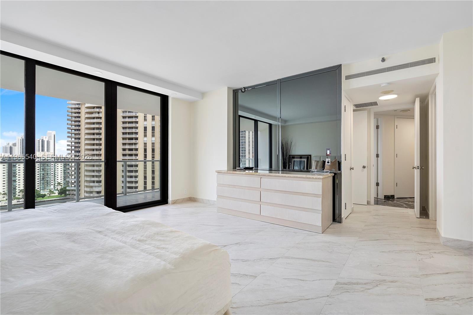19500 Turnberry Way #15E, Aventura FL 33180